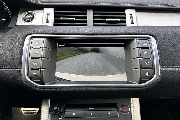 Land Rover Range Rover Evoque 18 of 20