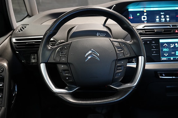 Citroen C4 Picasso 15 of 29