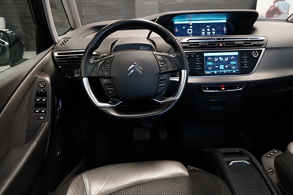 Citroen C4 Picasso 14 of 29