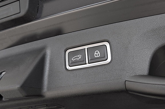 Kia Sorento 17 of 30