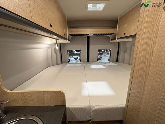 Sunlight Cliff 590 4x4 Green Trek - HENGERFESTE | FIREHJULSTREKK | TRUMA COMBI 6E 25 of 30