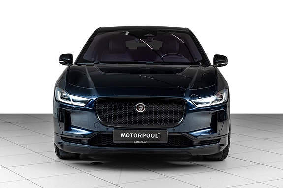 Jaguar I-PACE 4 of 30