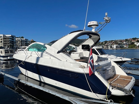 Fairline Targa 34 Oppgradert og vedlikeholdt. Skipsreg, finans. 3 of 30