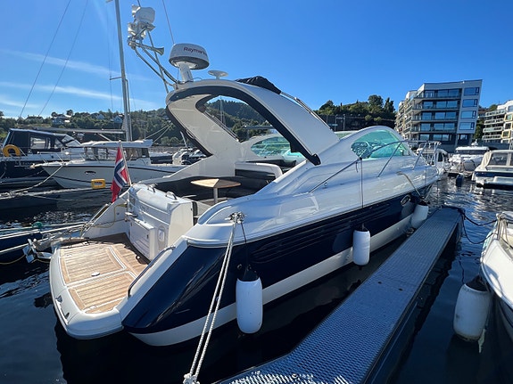 Fairline Targa 34 Oppgradert og vedlikeholdt. Skipsreg, finans. 2 of 30