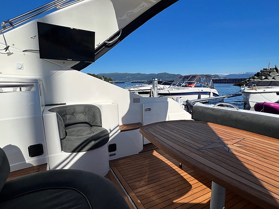 Fairline Targa 34 Oppgradert og vedlikeholdt. Skipsreg, finans. 14 of 30