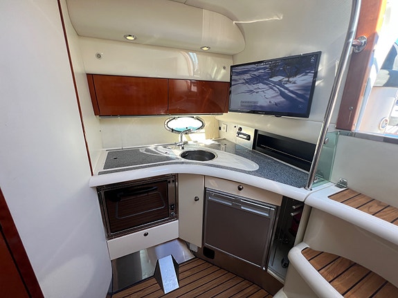 Fairline Targa 34 Oppgradert og vedlikeholdt. Skipsreg, finans. 30 of 30