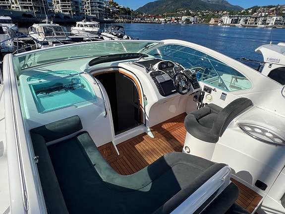 Fairline Targa 34 Oppgradert og vedlikeholdt. Skipsreg, finans. 22 of 30