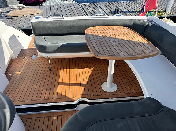 Fairline Targa 34 Oppgradert og vedlikeholdt. Skipsreg, finans. 11 of 30