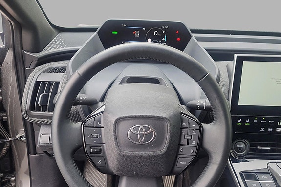 Toyota bZ4X 5 of 5