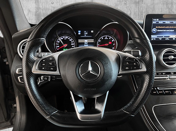 Mercedes-Benz C200 18 of 30