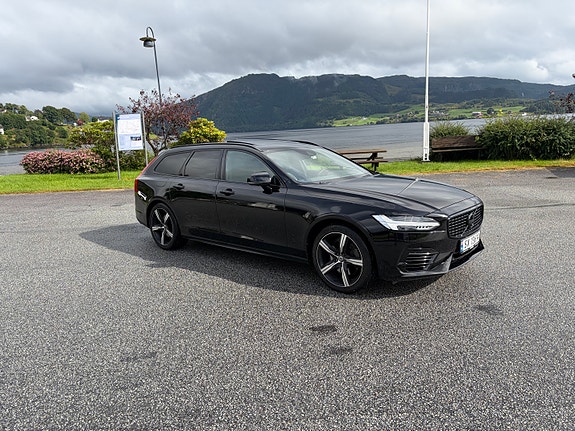 Volvo V90 4 of 23
