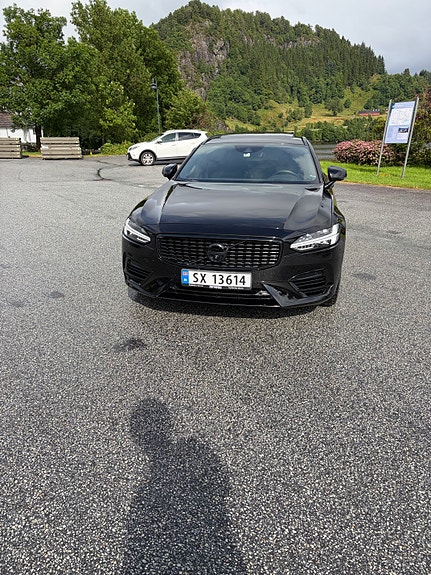 Volvo V90 10 of 23