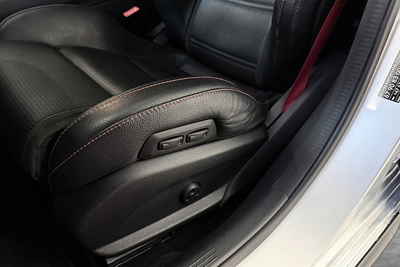 Mercedes-Benz C43 27 of 30