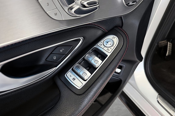 Mercedes-Benz C43 23 of 30