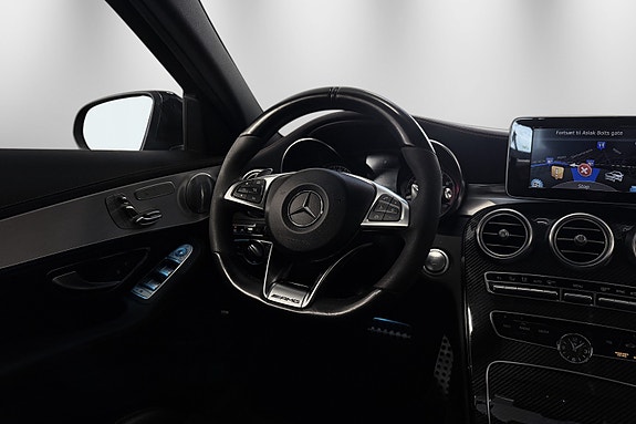 Mercedes-Benz C43 15 of 30
