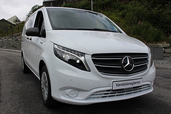 Mercedes-Benz Vito 2 of 21