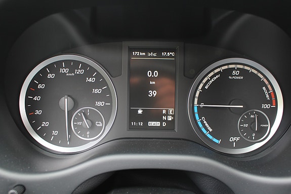 Mercedes-Benz Vito 15 of 21