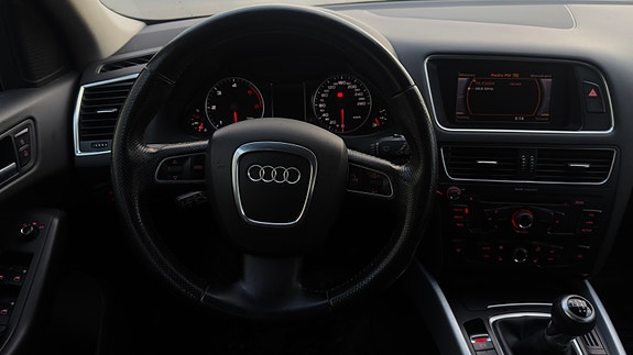 Audi Q5 9 of 12