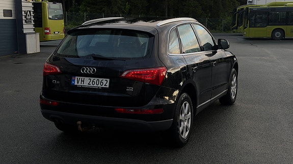 Audi Q5 4 of 12