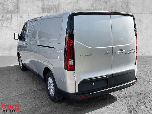 Maxus e-Deliver 7 6 of 26