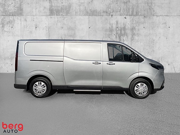 Maxus e-Deliver 7 9 of 26