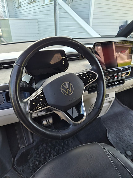 Volkswagen ID. Buzz 27 of 30