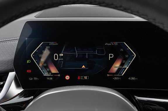 BMW iX2 20 of 30
