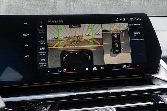 BMW iX2 28 of 30