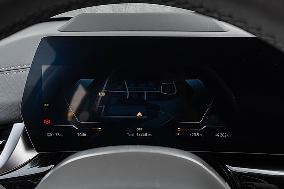 BMW iX2 21 of 30