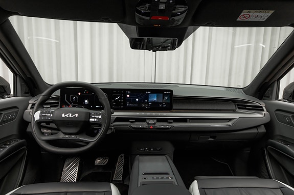 Kia EV9 22 of 30