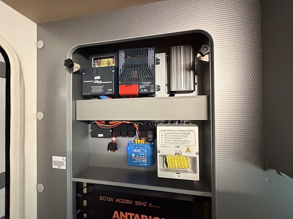 Rapido C 66 Inverter / Lithium / Solcelle 8 of 25