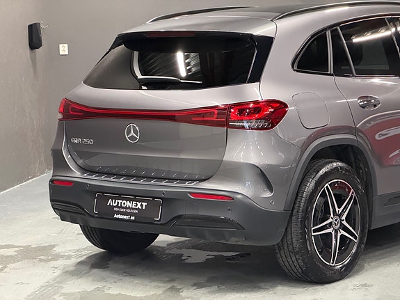 Mercedes-Benz EQA250 5 of 30