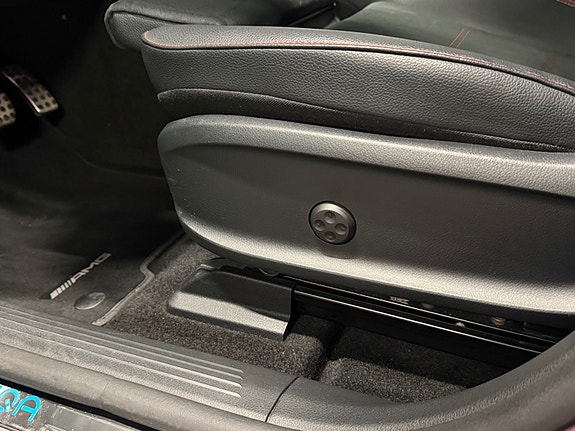 Mercedes-Benz EQA250 11 of 30