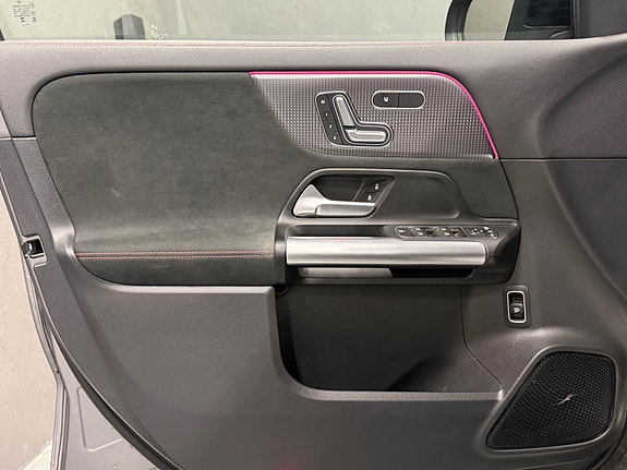 Mercedes-Benz EQA250 12 of 30