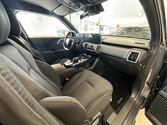 Suzuki eVitara 8 of 9