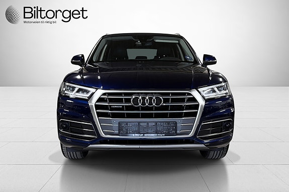 Audi Q5 2 of 30