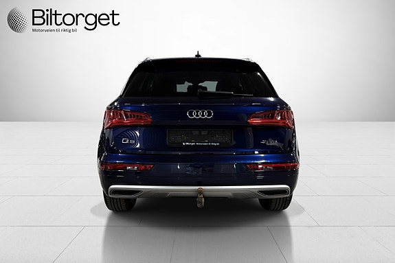 Audi Q5 6 of 30