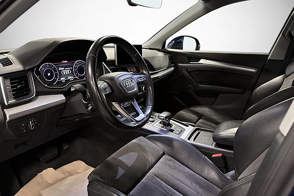 Audi Q5 11 of 30