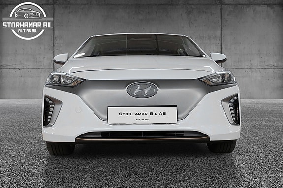 Hyundai IONIQ 3 of 30