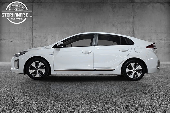 Hyundai IONIQ 6 of 30