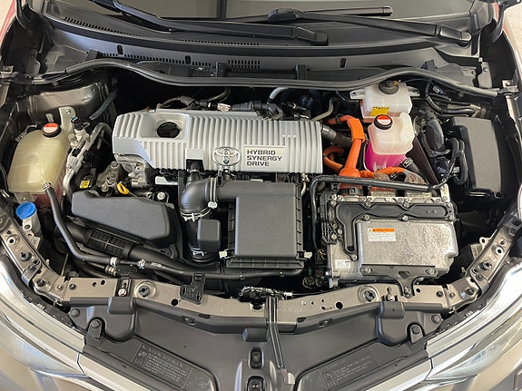 Toyota Auris 12 of 13