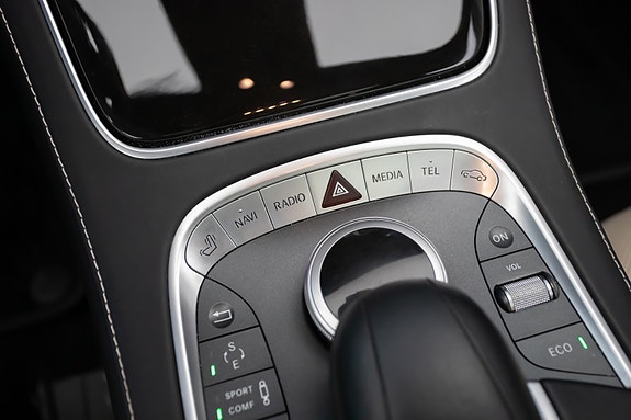 Mercedes-Benz S500 21 of 30