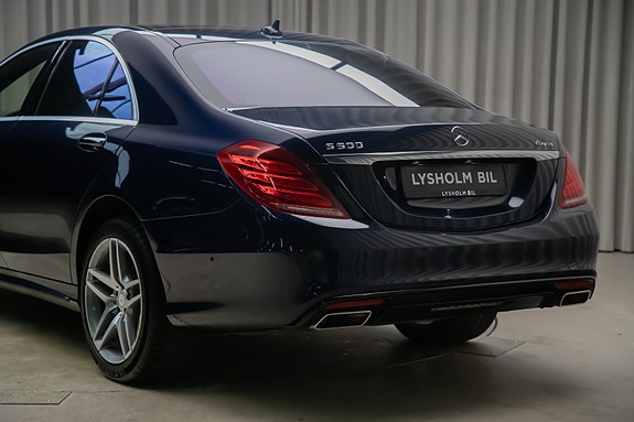 Mercedes-Benz S500 11 of 30