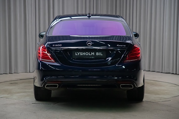 Mercedes-Benz S500 12 of 30