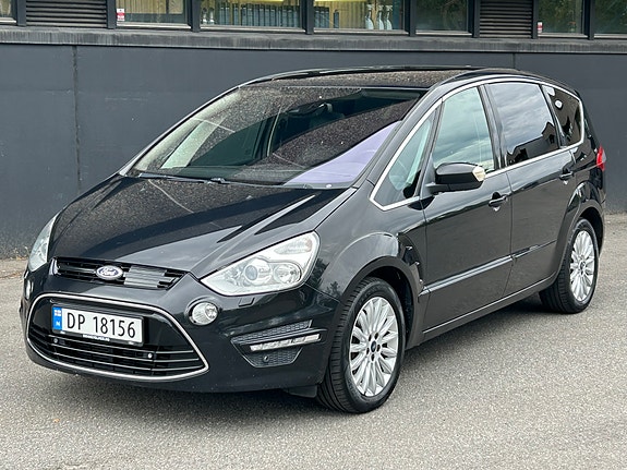Ford S-MAX 2 of 30