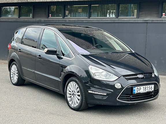 Ford S-MAX 15 of 30