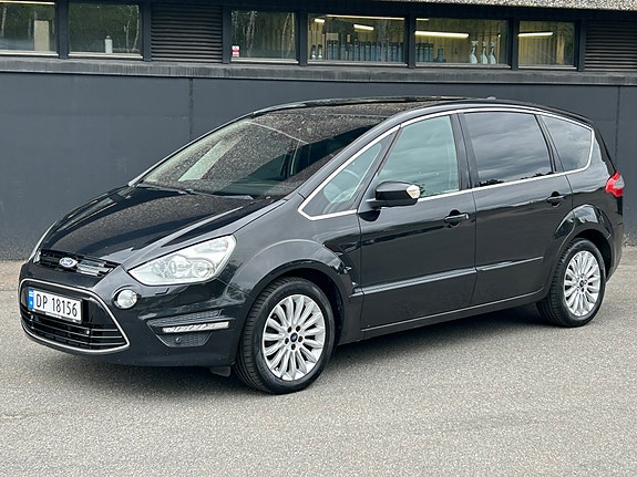 Ford S-MAX 3 of 30