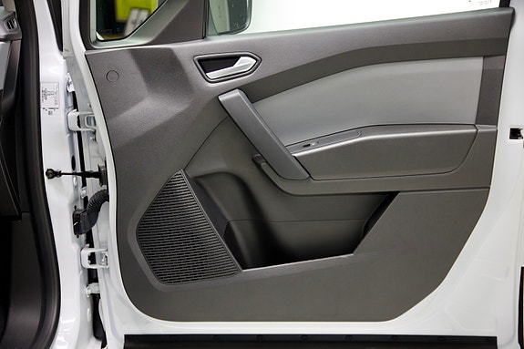 Nissan Townstar 10 of 21