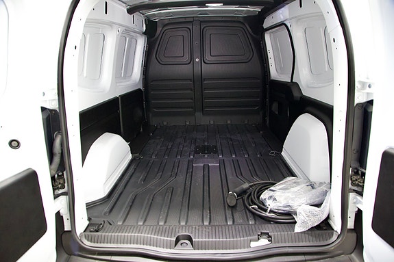 Nissan Townstar 14 of 21