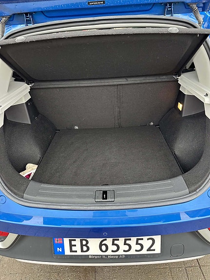 MG ZS EV 8 of 11